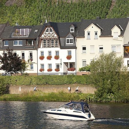 Mosel Panorama Apartment Zell an der Mosel Luaran gambar