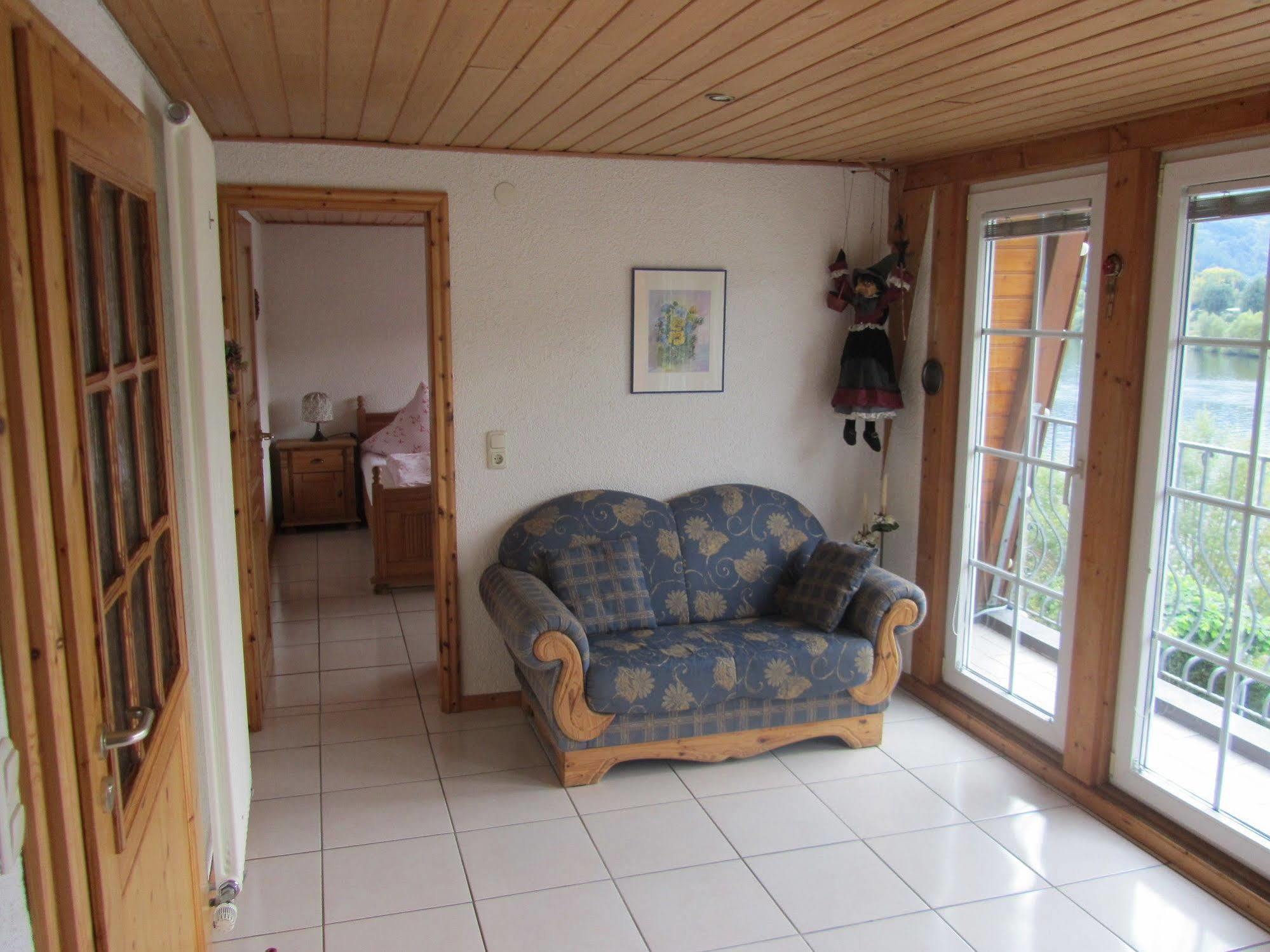Mosel Panorama Apartment Zell an der Mosel Luaran gambar