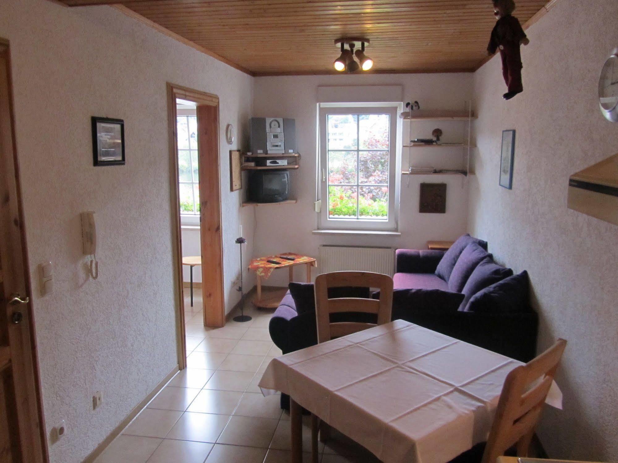 Mosel Panorama Apartment Zell an der Mosel Luaran gambar